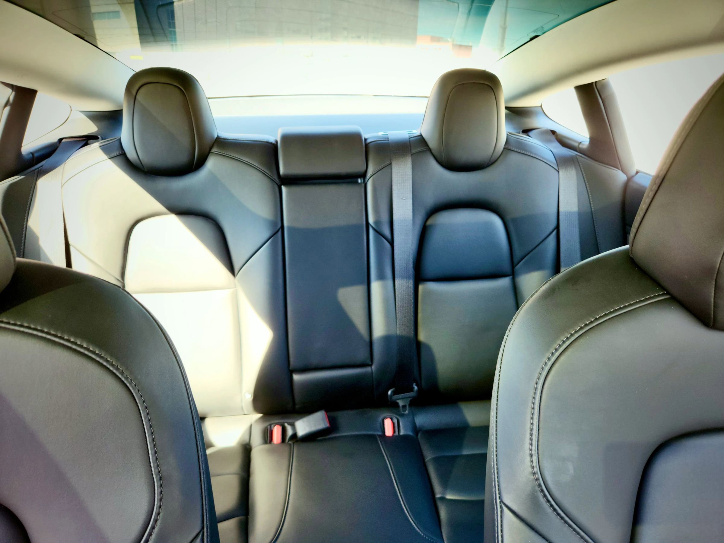 Used 2018 Tesla Model 3 Mid Range RWD image 21