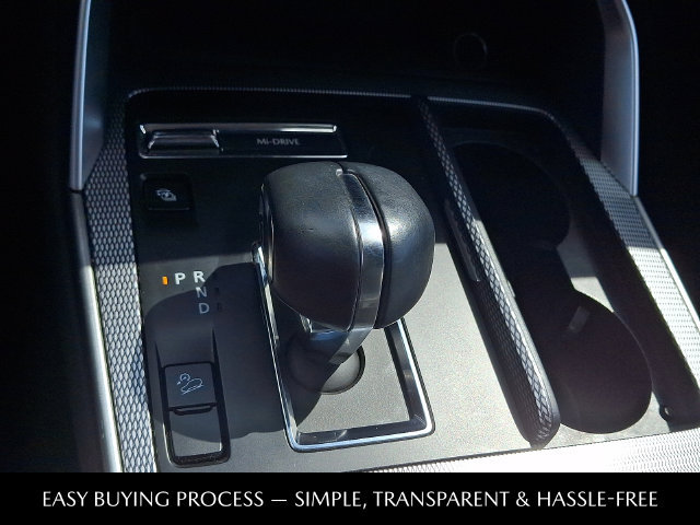 Certified 2024 MAZDA CX-90 Plug-In Hybrid w/ Preferred AWD/4WD image 17