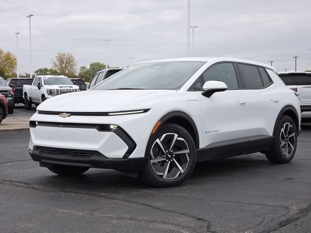 New 2026 Chevrolet Equinox EV LT image 2
