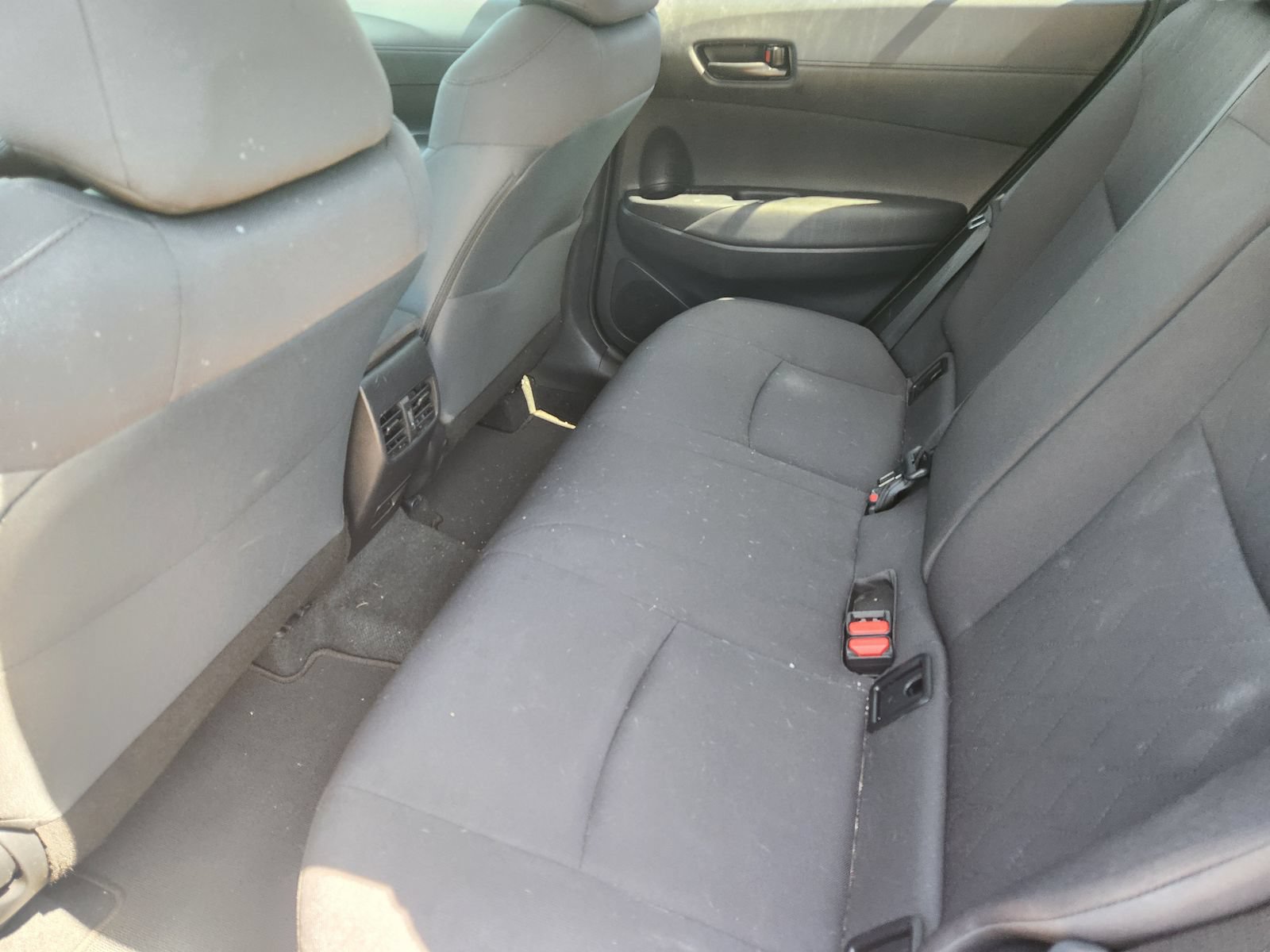 Used 2024 Toyota Corolla Cross LE FWD image 33