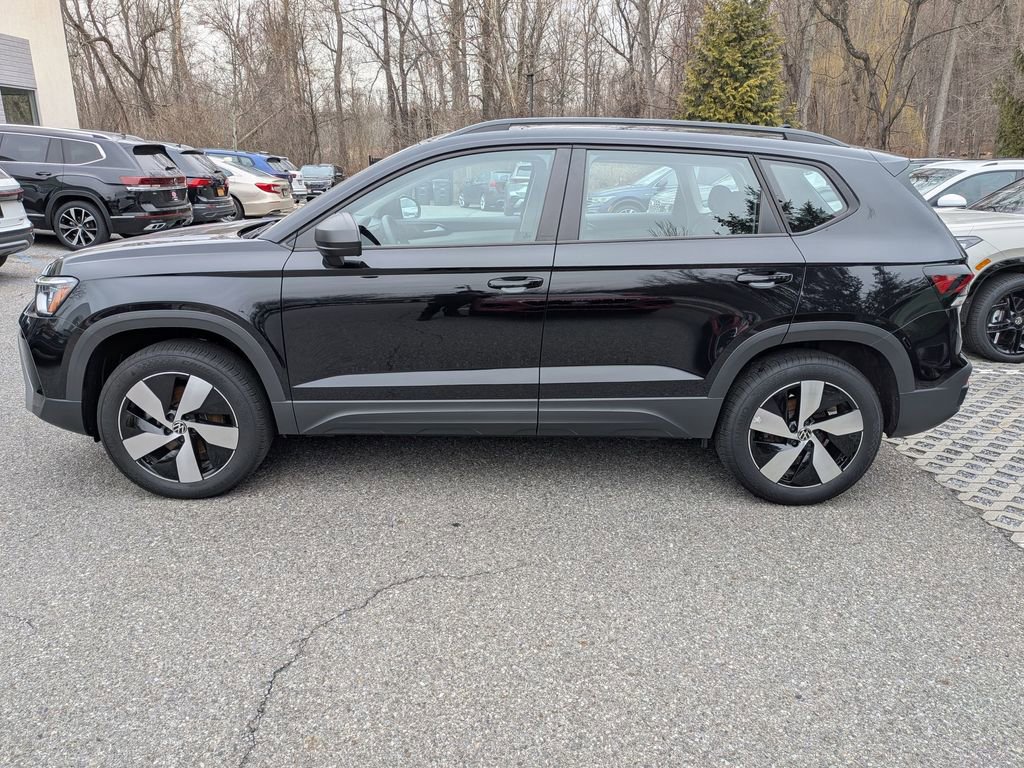 Used 2025 Volkswagen Taos S AWD/4WD image 2