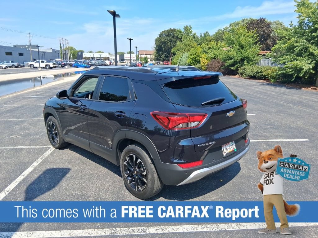 Used 2021 Chevrolet TrailBlazer LT w/ Convenience Package FWD image 3
