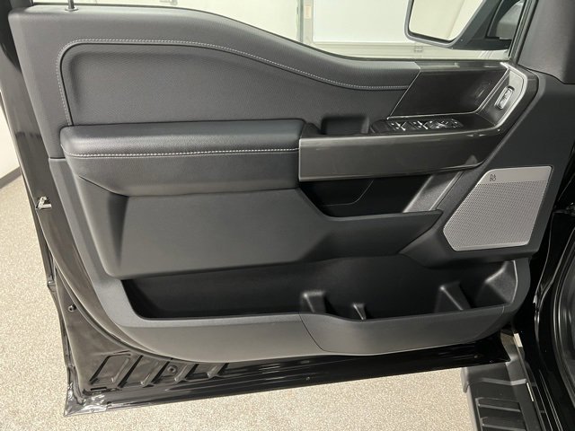 Used 2022 Ford F150 XLT w/ Equipment Group 302A High image 23