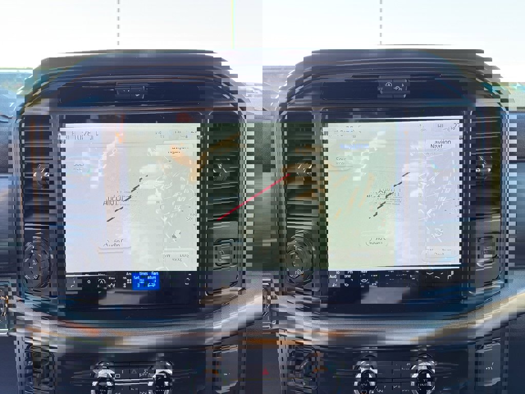 New 2026 Ford F150 Lariat w/ Equipment Group 501A Mid image 15