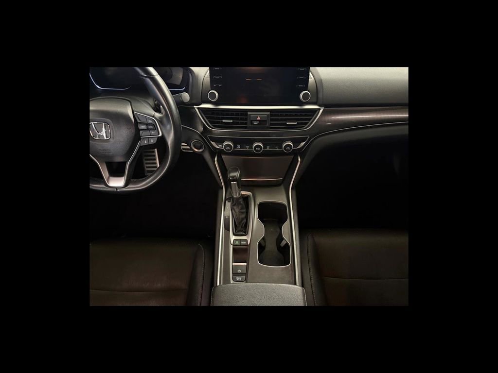 Used 2019 Honda Accord Sport image 16