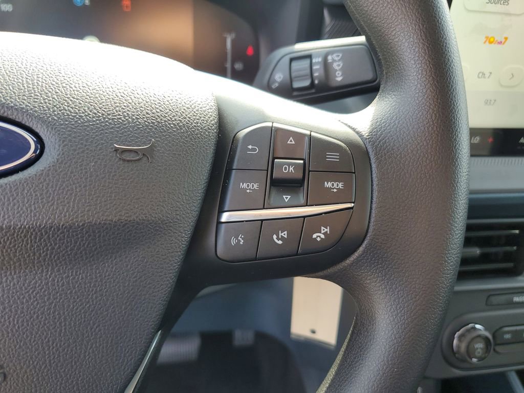 New 2025 Ford Maverick XL image 18
