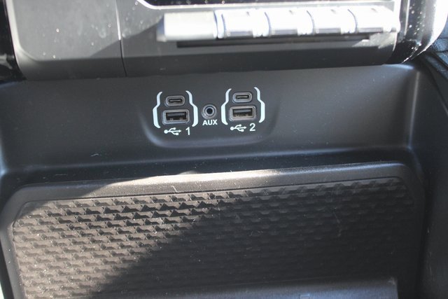 Used 2022 RAM 1500 Laramie w/ Sport Appearance Package image 10