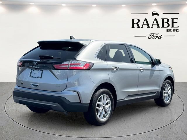 Used 2024 Ford Edge SEL w/ Convenience Package AWD/4WD image 4