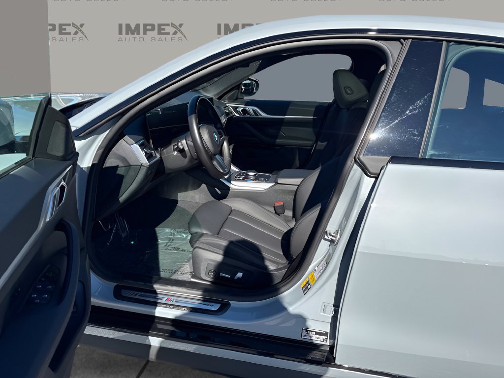 Used 2024 BMW i4 eDrive35 w/ M Sport Package RWD image 32
