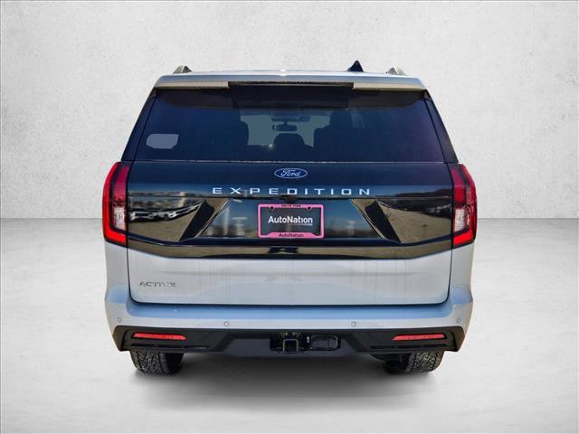 New 2025 Ford Expedition Active image 8