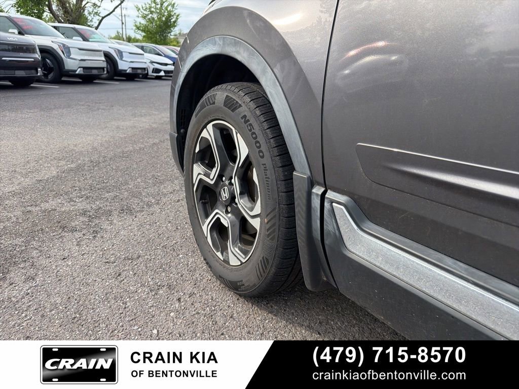 Used 2019 Honda CR-V Touring image 10