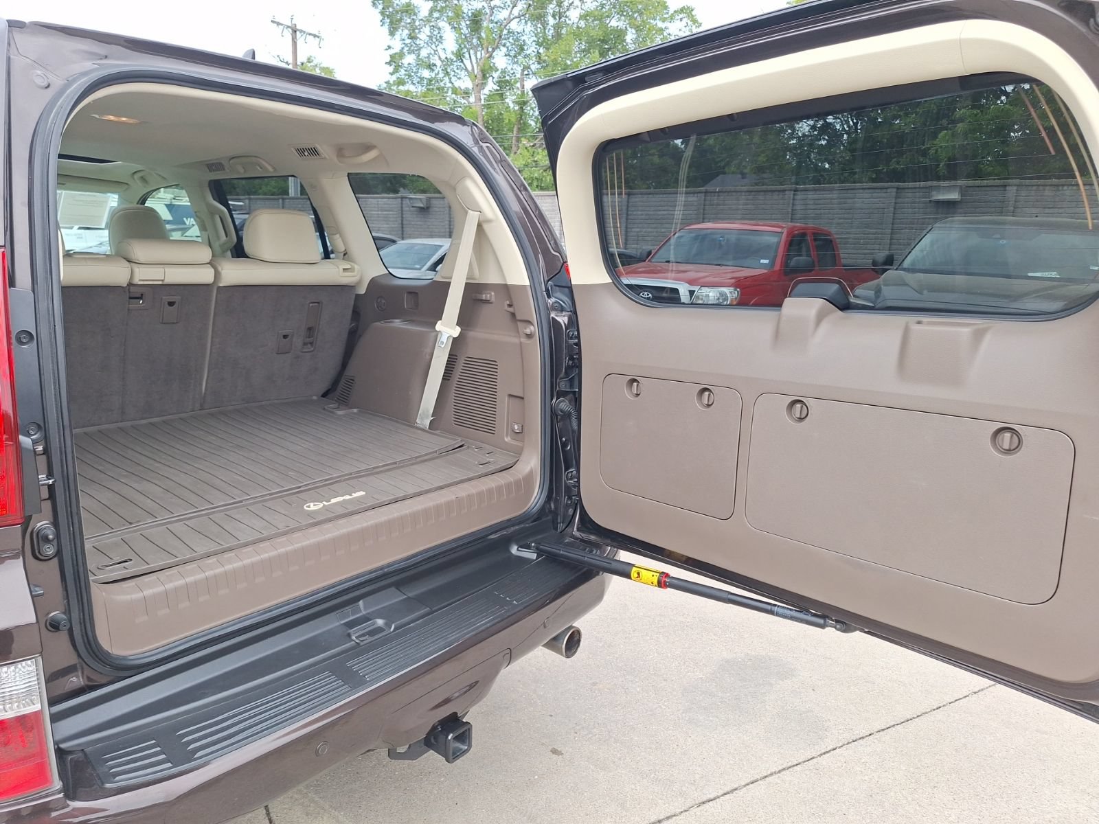 Used 2012 Lexus GX 460 Premium AWD/4WD image 36