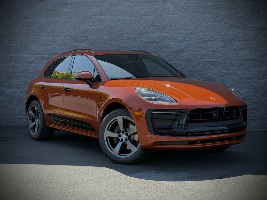 New 2025 Porsche Macan image 7