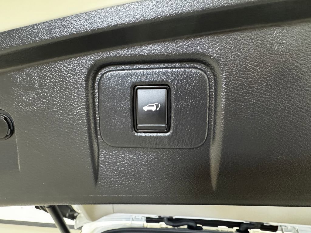 Used 2022 Nissan Murano SL AWD/4WD image 39