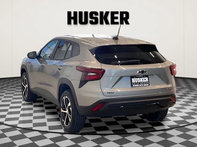 Used 2024 Chevrolet Trax RS image 7