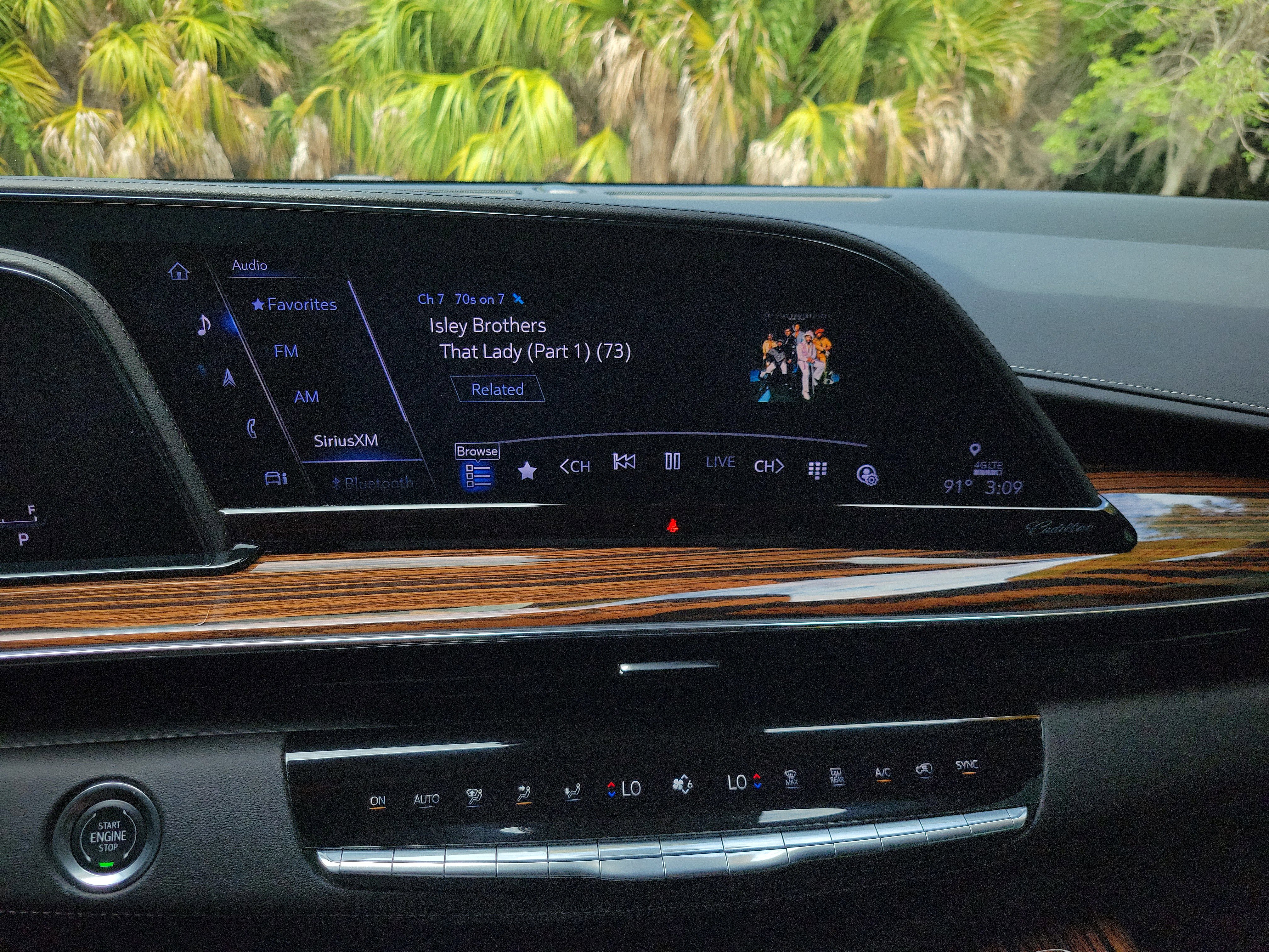 Used 2024 Cadillac Escalade Premium Luxury w/ LPO, Floor Liner Package RWD image 25