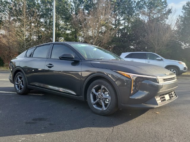 New 2026 Kia K4 FWD image 3