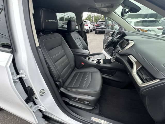 Used 2023 GMC Terrain Denali AWD/4WD image 28