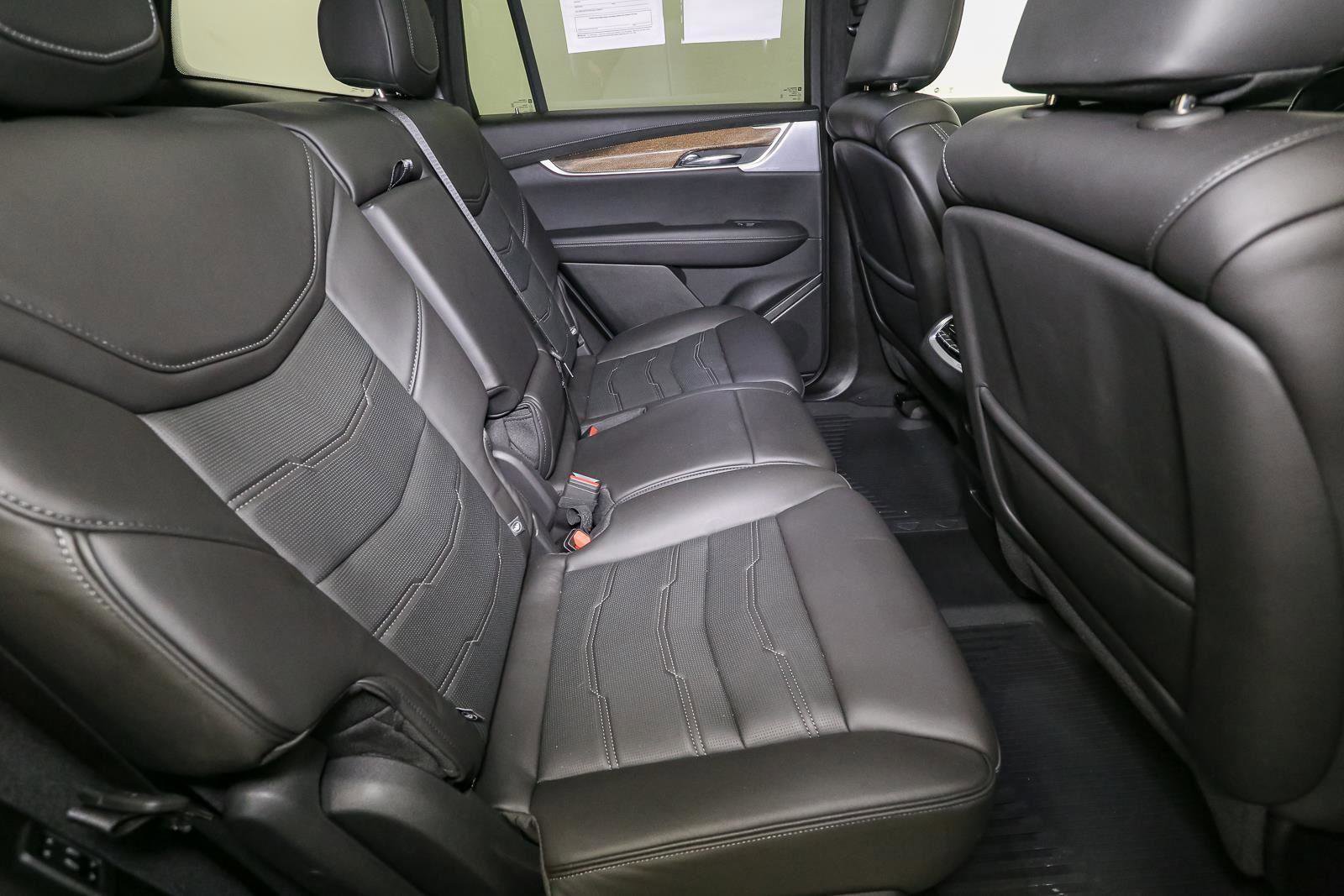 Used 2024 Cadillac XT6 Premium Luxury w/ Platinum Package image 25