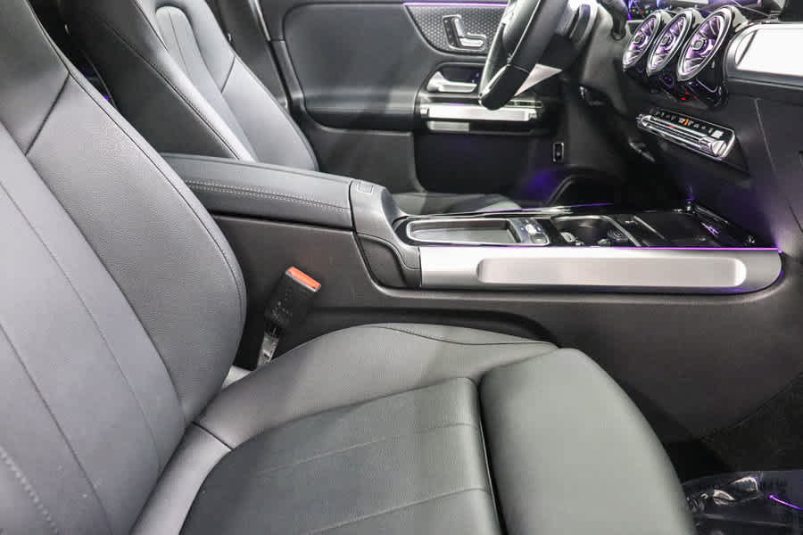 Certified 2024 Mercedes-Benz EQB 250+ image 19