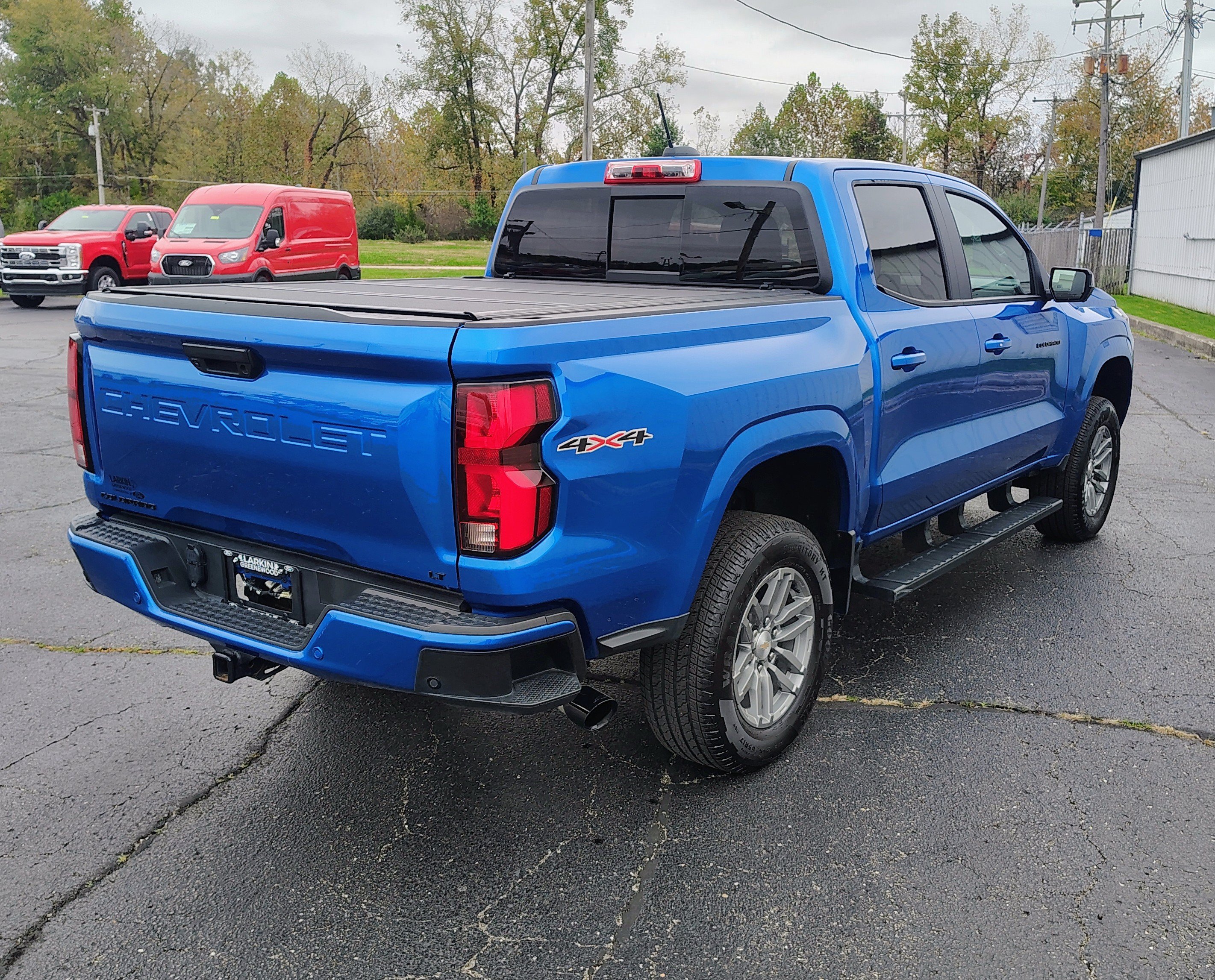 Used 2024 Chevrolet Colorado LT w/ LT Convenience Package III AWD/4WD image 5