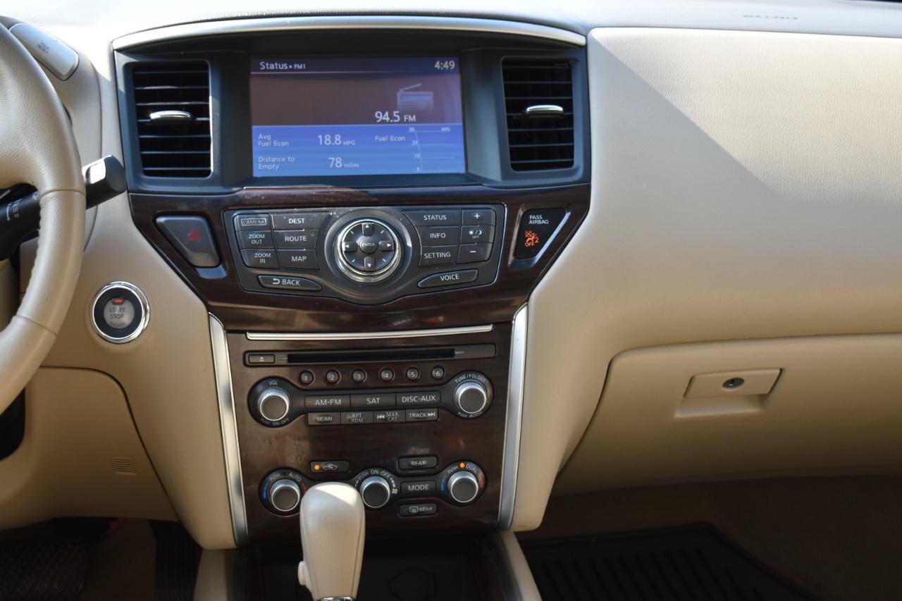 Used 2014 Nissan Pathfinder Platinum w/ Platinum Premium Package AWD/4WD image 9