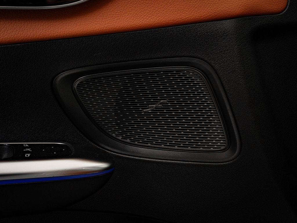 Used 2022 Mercedes-Benz C 300 4MATIC Sedan image 29