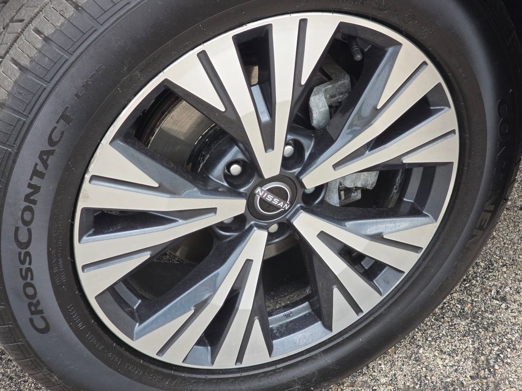 Used 2023 Nissan Rogue SV AWD/4WD image 18