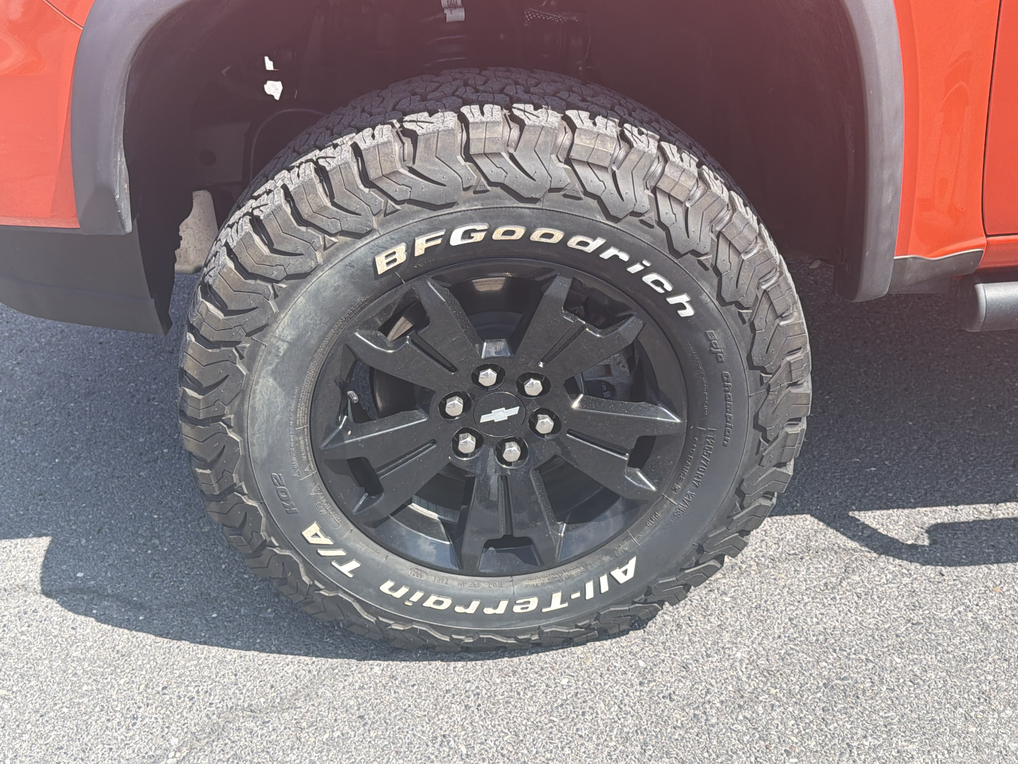Used 2022 Chevrolet Colorado ZR2 w/ ZR2 Dusk Special Edition AWD/4WD image 11