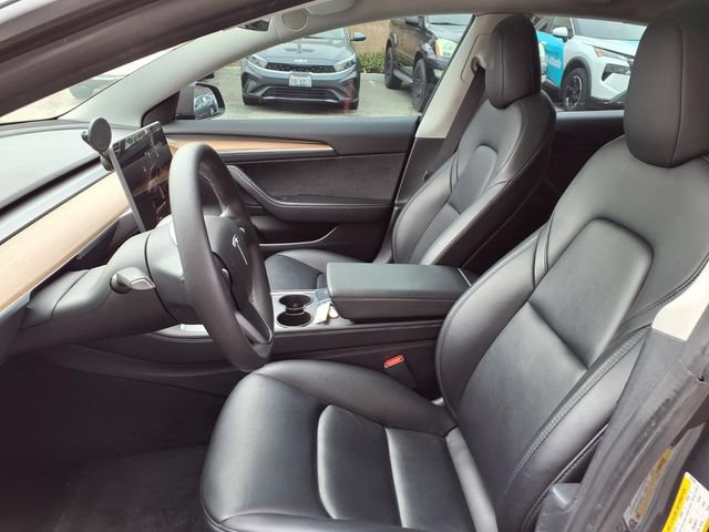 Used 2022 Tesla Model 3 Long Range AWD/4WD image 11
