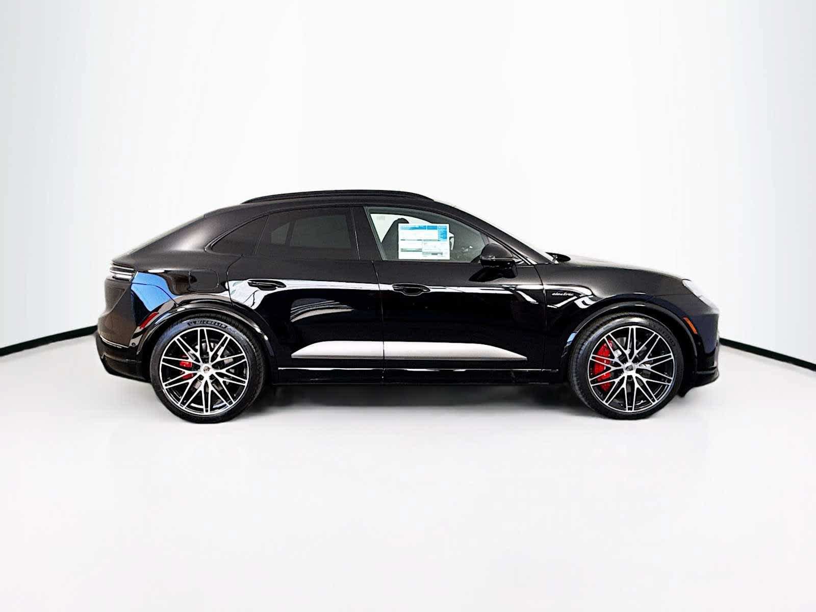 New 2025 Porsche Macan Turbo Electric AWD/4WD image 8