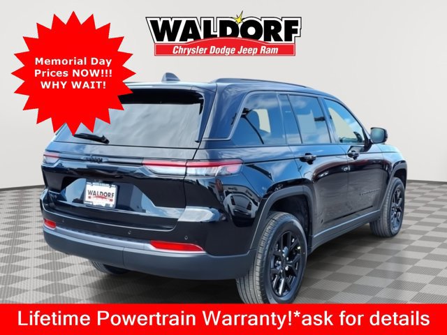 New 2026 Jeep Grand Cherokee Altitude AWD/4WD image 2