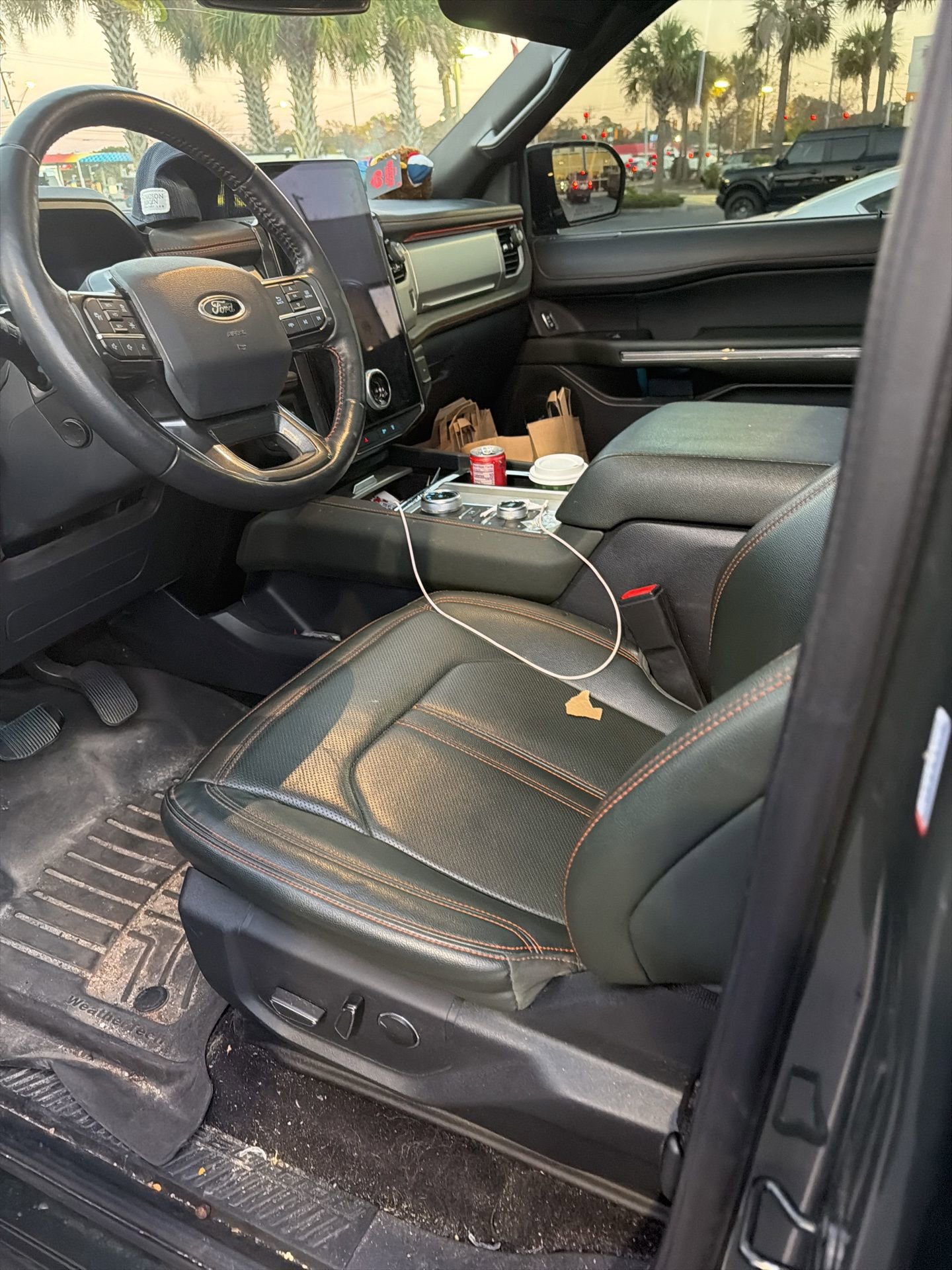 Used 2022 Ford Expedition Timberline image 17