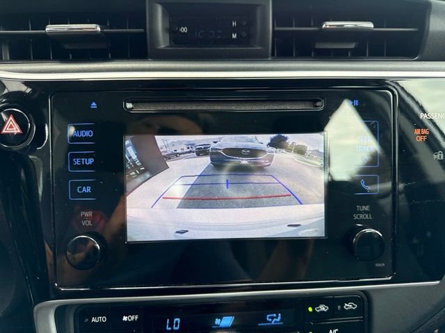 Used 2017 Toyota Corolla LE w/ Carpet Mat Package (TMS) FWD image 16
