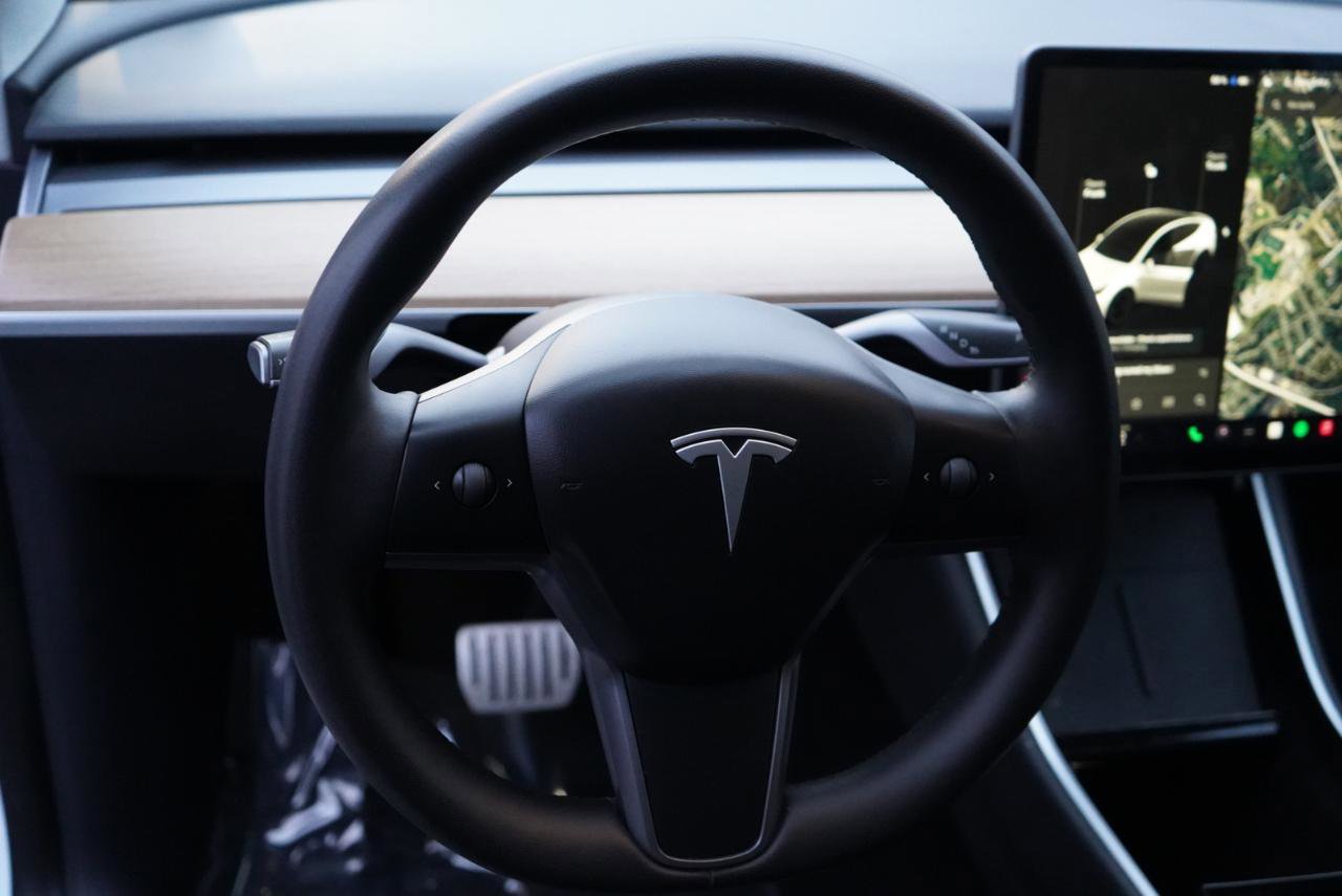 Used 2020 Tesla Model Y Performance image 40