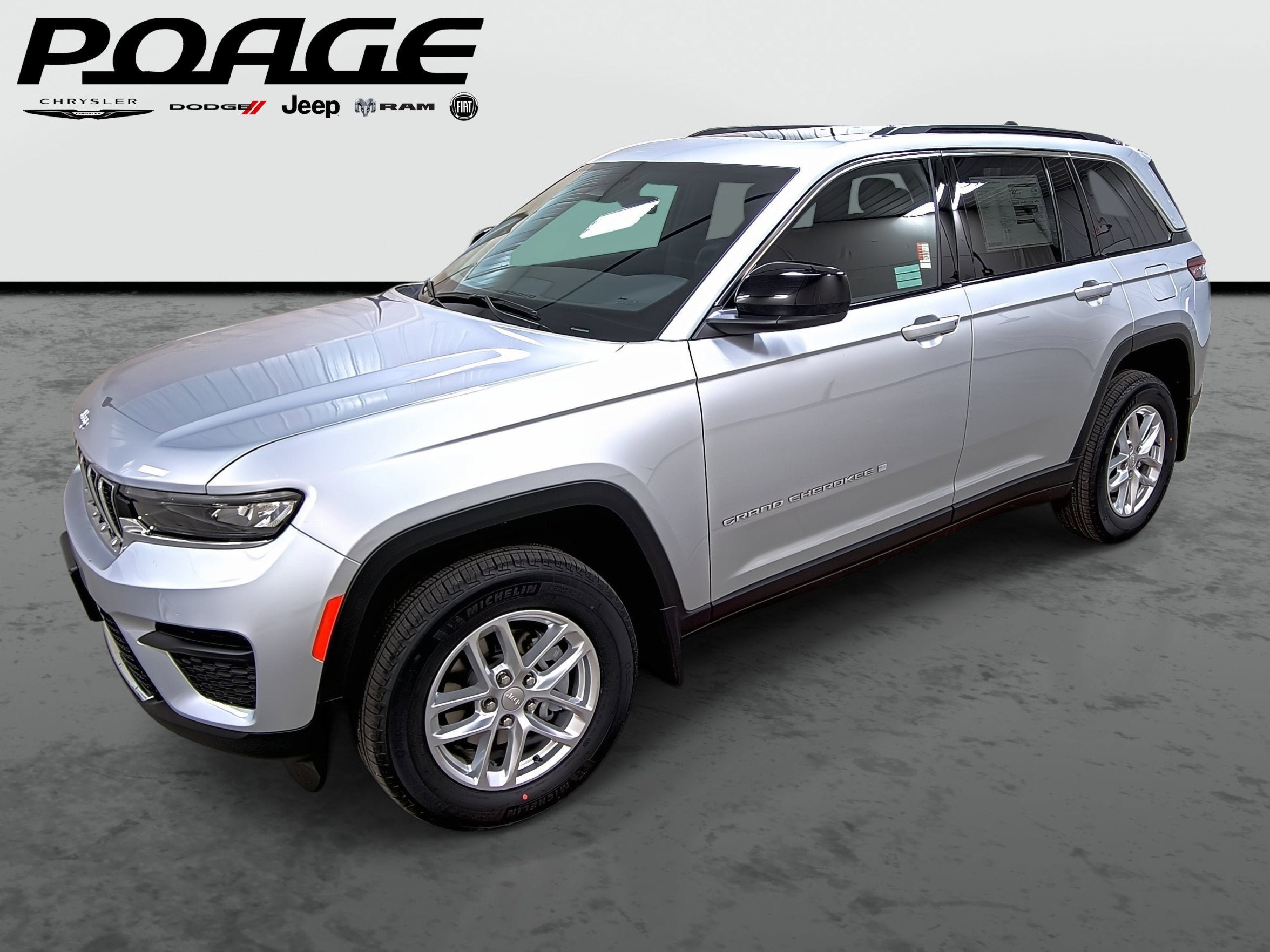 New 2026 Jeep Grand Cherokee Laredo X AWD/4WD image 1