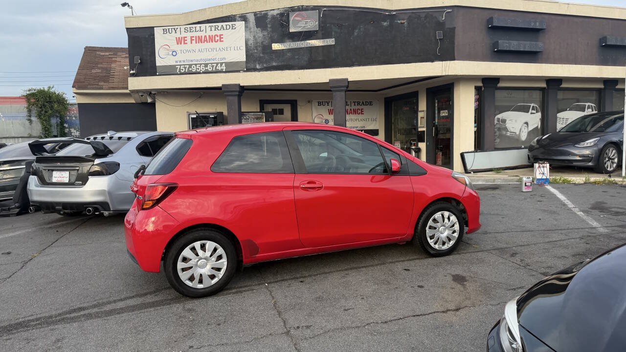 Used 2015 Toyota Yaris L FWD image 15