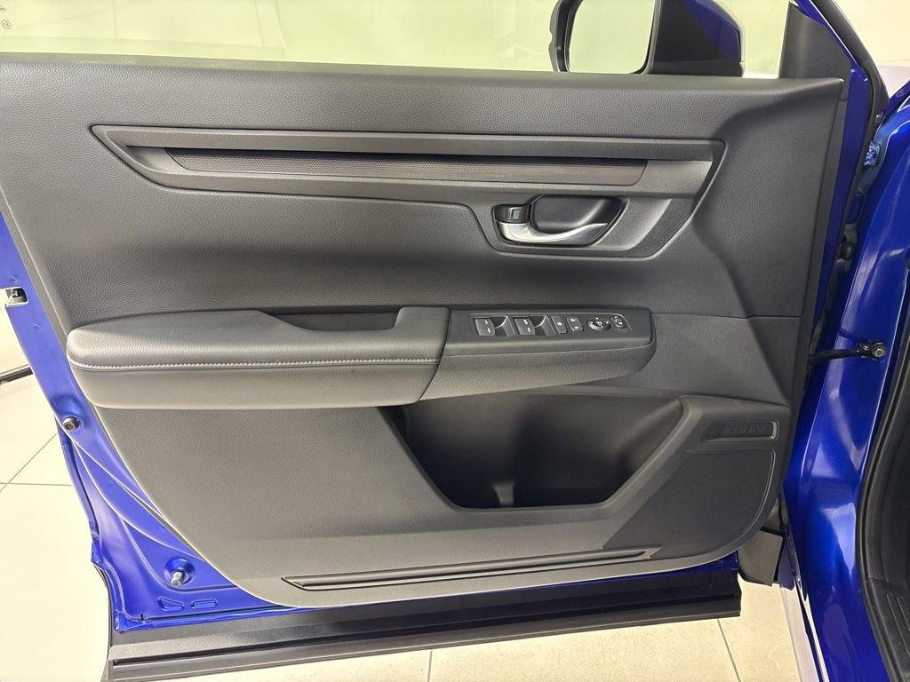 Used 2024 Honda CR-V LX image 16