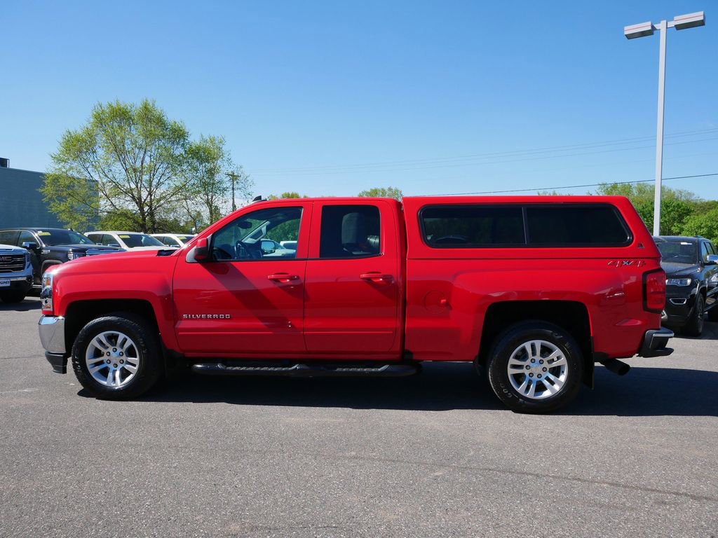Used 2018 Chevrolet Silverado 1500 LT w/ All Star Edition AWD/4WD image 6