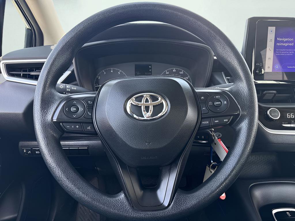 Used 2024 Toyota Corolla LE FWD image 11