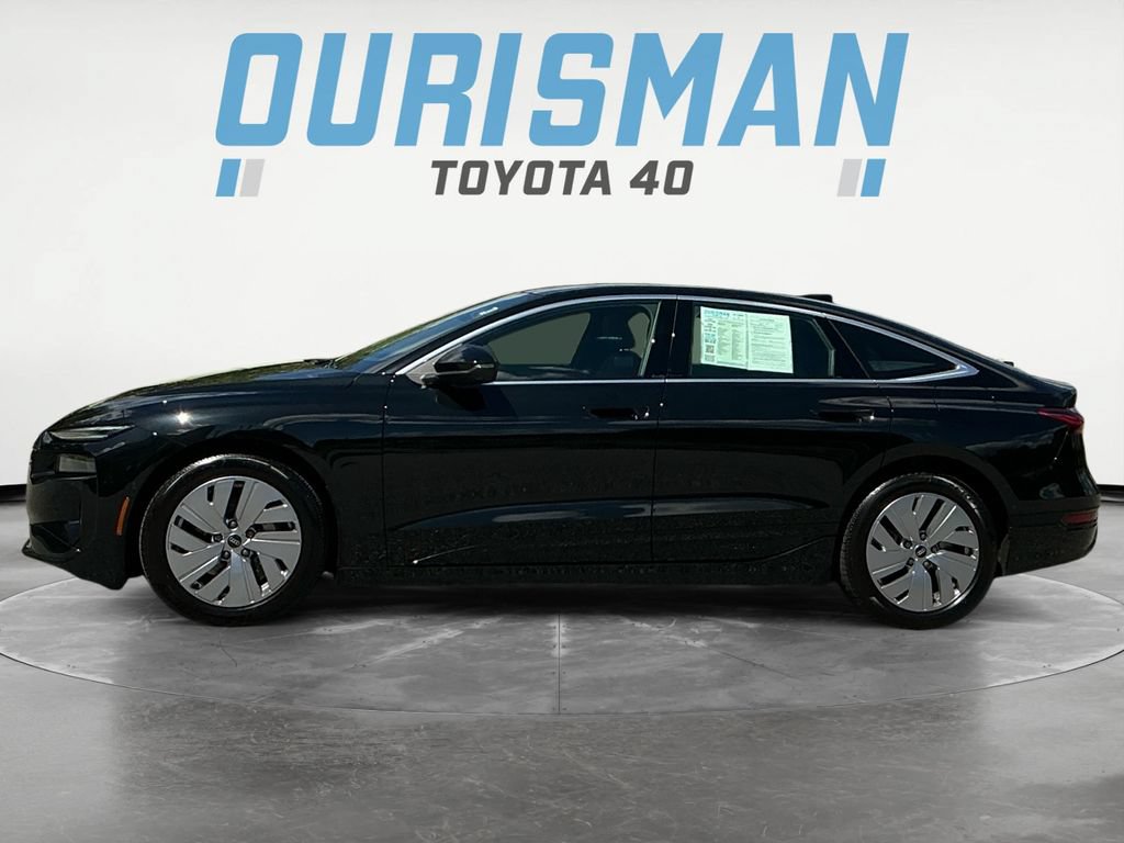Used 2025 Audi A6 e-tron Premium w/ Ultra Package RWD image 4