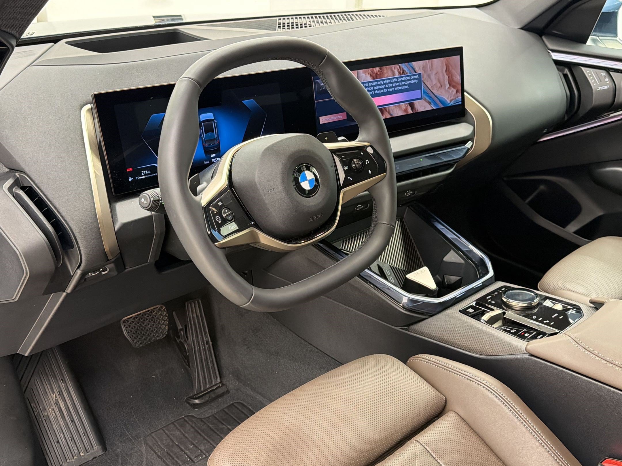Certified 2025 BMW X3 xDrive30i w/ Premium Package AWD/4WD image 4