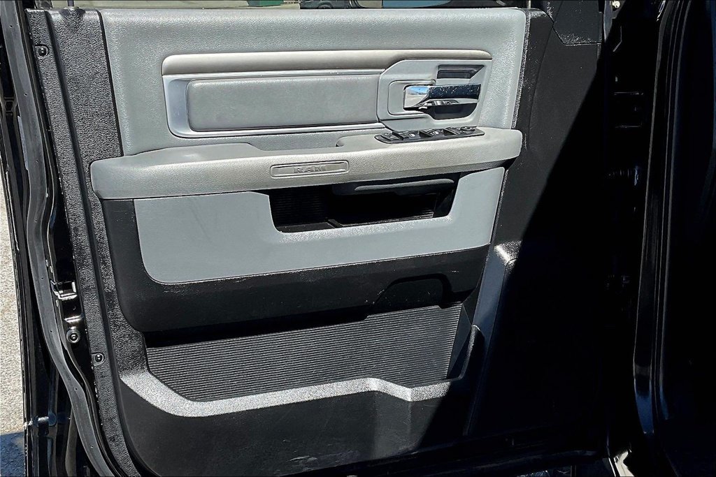 Used 2015 RAM 1500 Big Horn AWD/4WD image 17