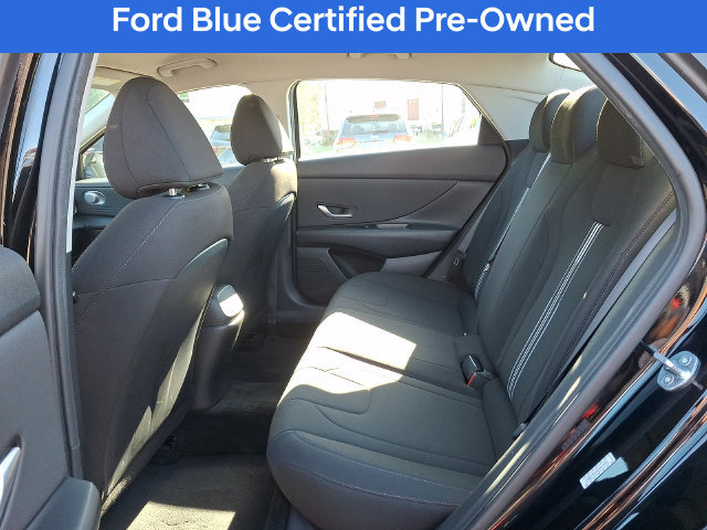 Used 2023 Hyundai Elantra SEL w/ Convenience Package FWD image 11