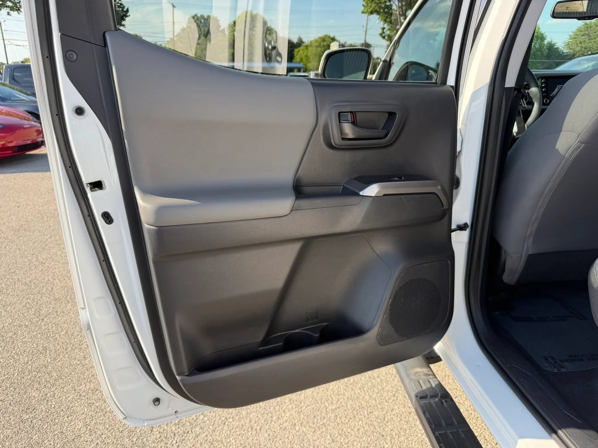 Used 2023 Toyota Tacoma SR5 RWD image 16