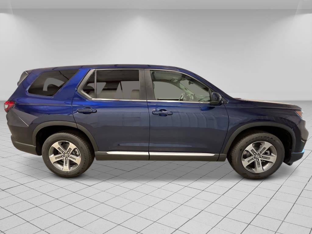 New 2025 Honda Pilot EX-L image 8