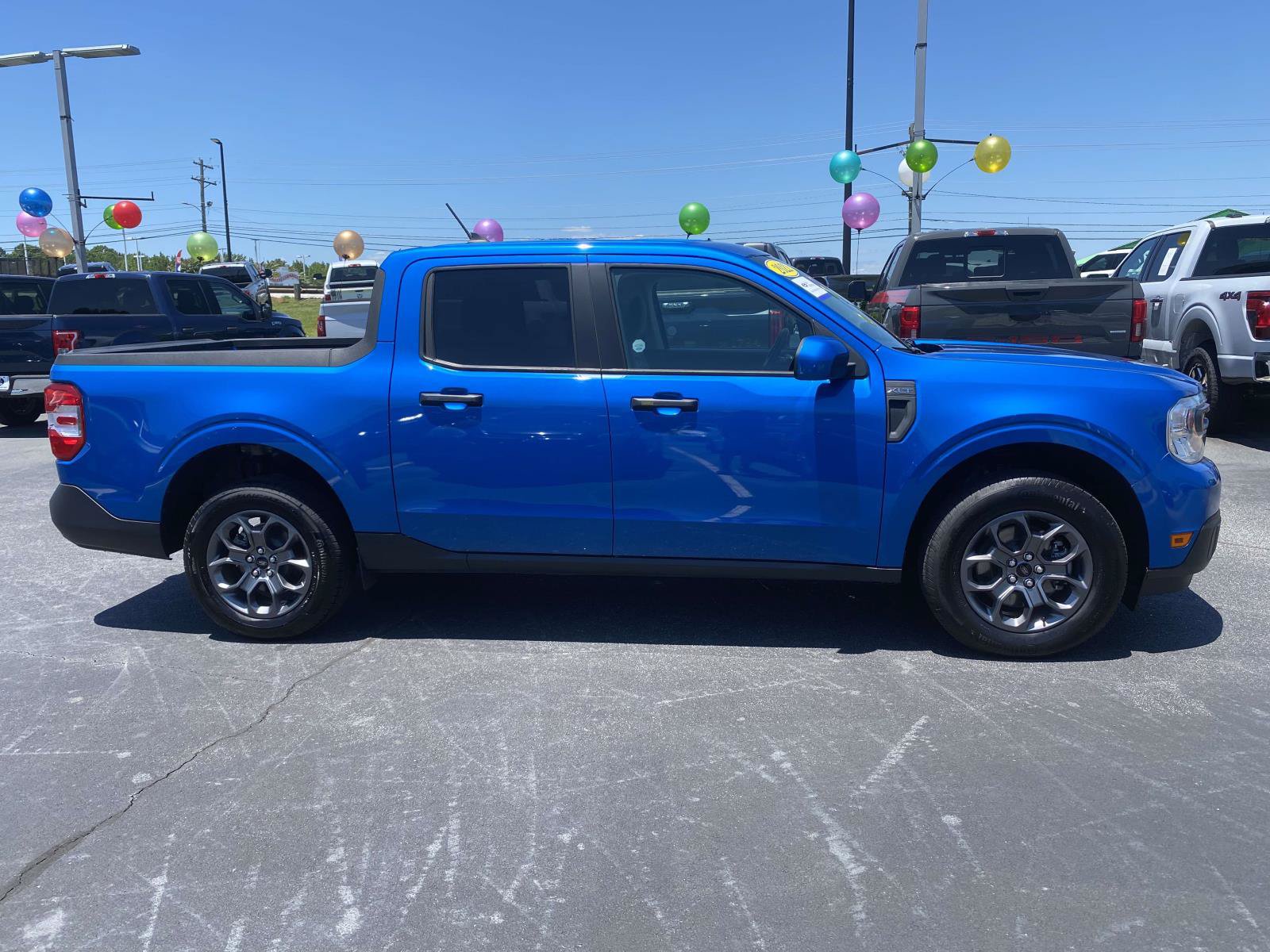 Certified 2022 Ford Maverick XLT w/ Equipment Group 300A Standard AWD/4WD image 8