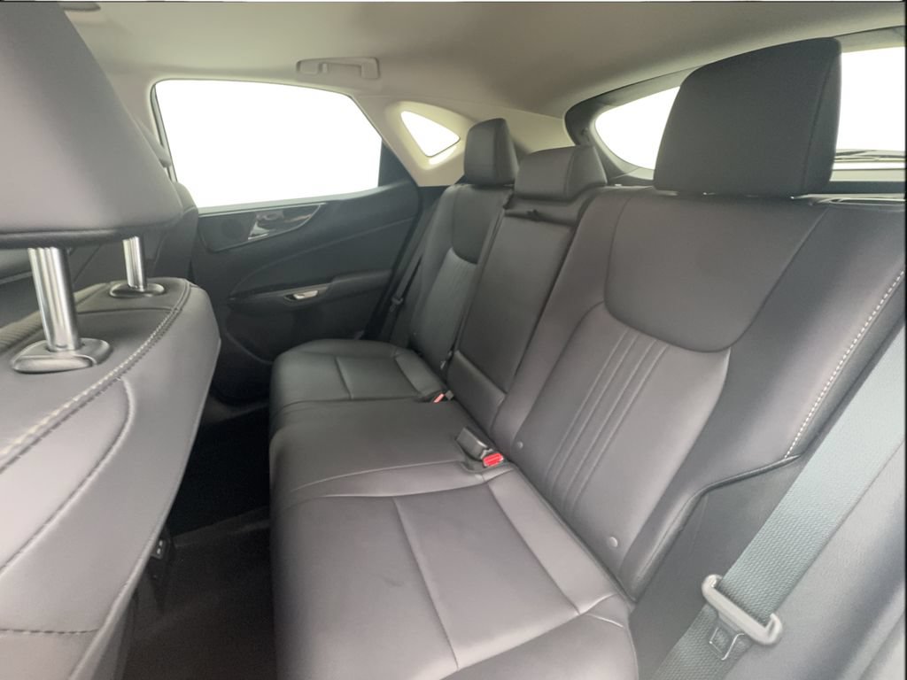 Used 2025 Lexus NX 250 FWD w/ Towing Package (2000 Lbs) image 24