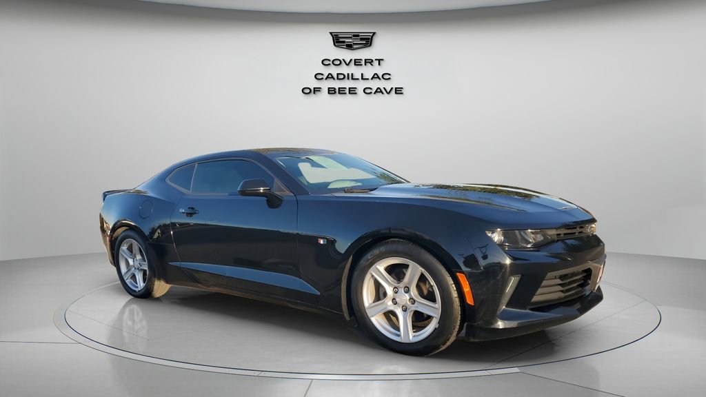 Used 2017 Chevrolet Camaro LT image 1