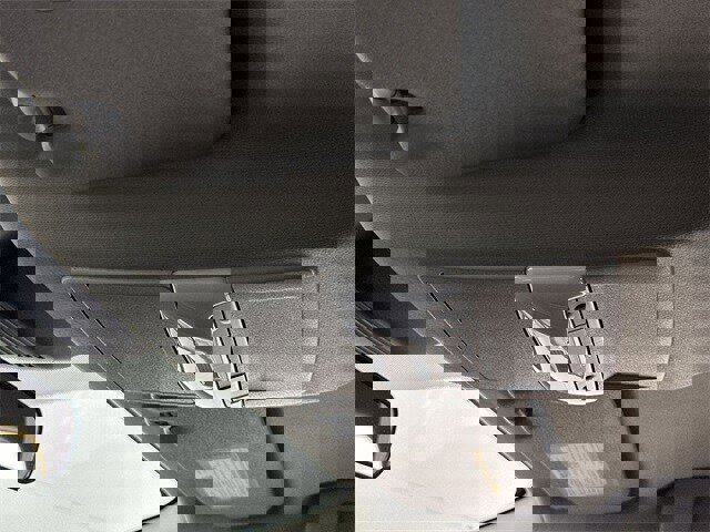 Used 2025 Nissan Sentra S image 19